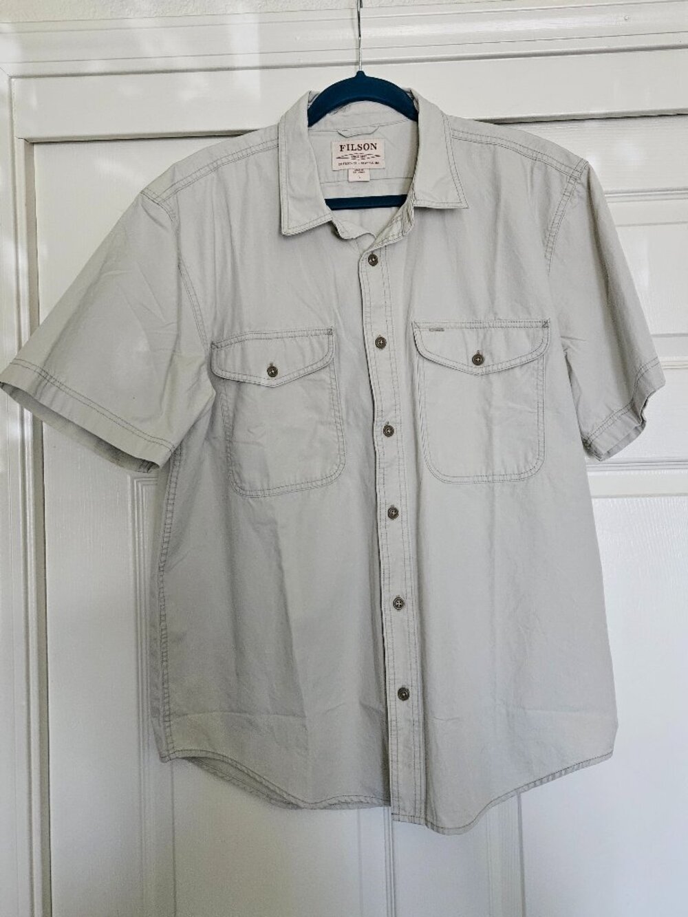 Filson Men’s Short Sleeve Field Shirt Grey Sky Size Large NWOT
